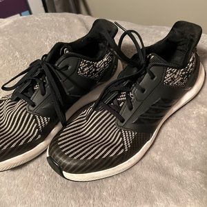 Womens 5.5 Adidas Tennis Shoes